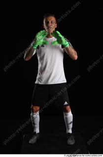 Claudio STANDING POSE KEEPER